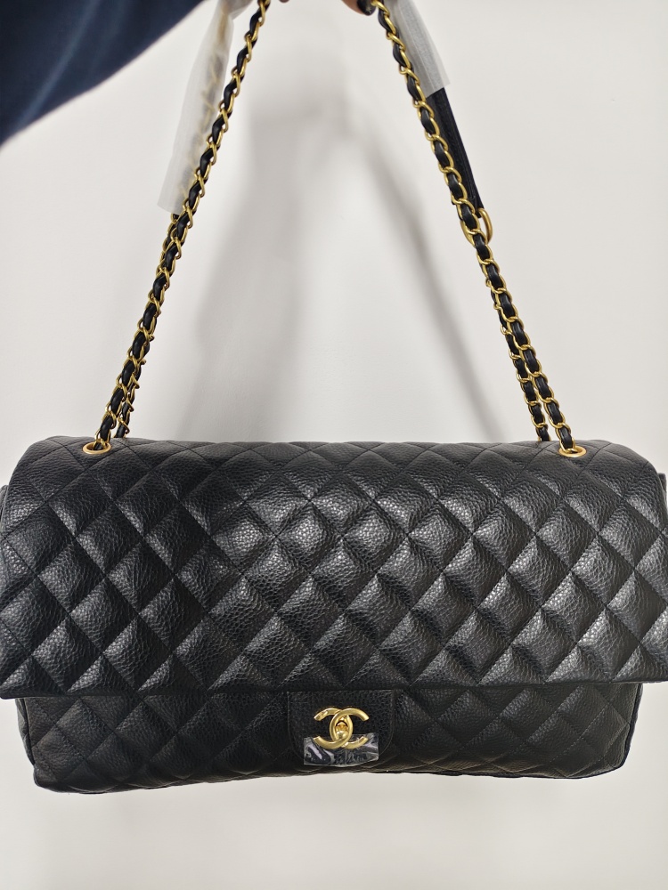 Chanel jumbo