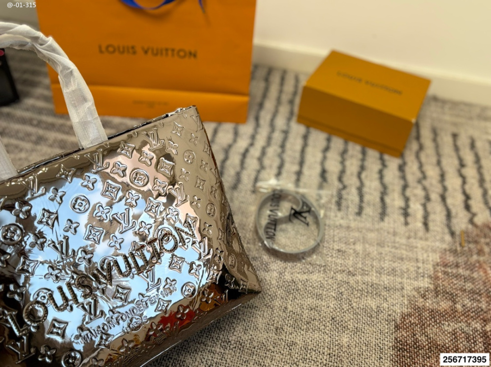 LV