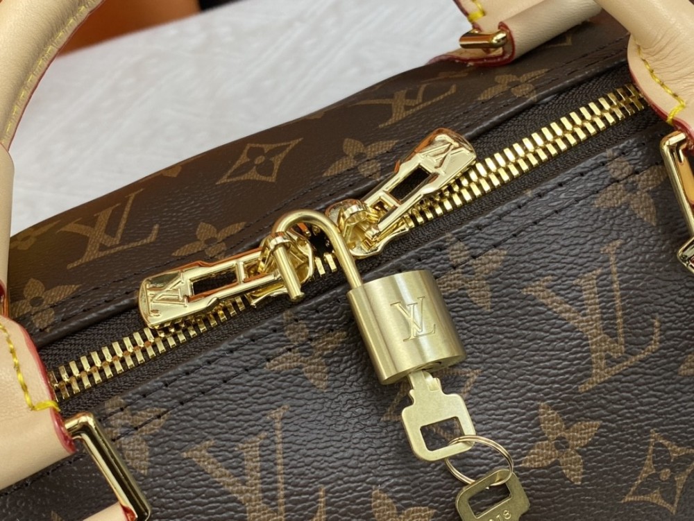 LV keepall 50