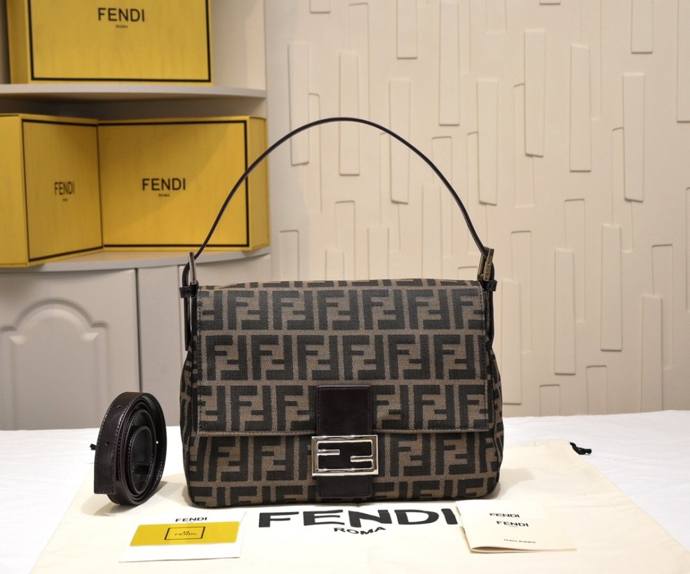 Fendi vintage
