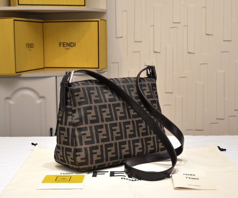 Fendi vintage