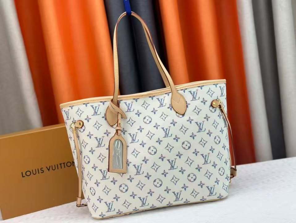 LV neverfull bag