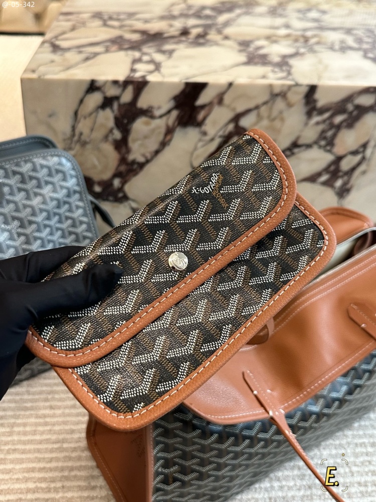 Goyard brown tote bag