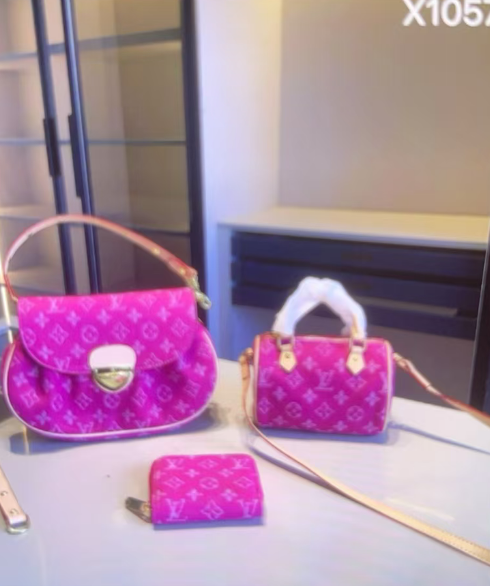 LV pink bag set