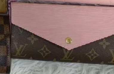 LV wallet