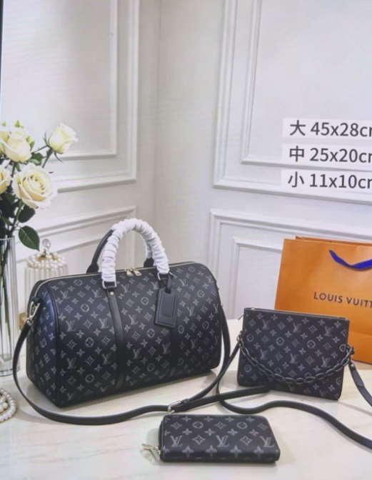 LL black duffle bag set