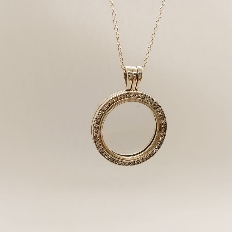 pandora sparkling floating locket necklace