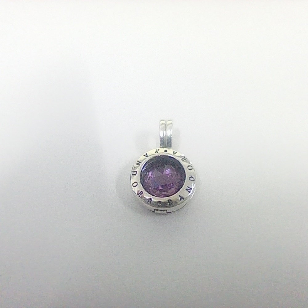 pandora faceted floating locket pendant
