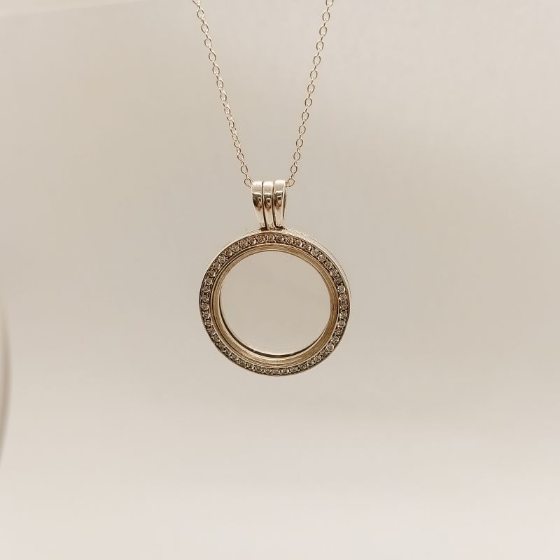 pandora sparkling floating locket necklace