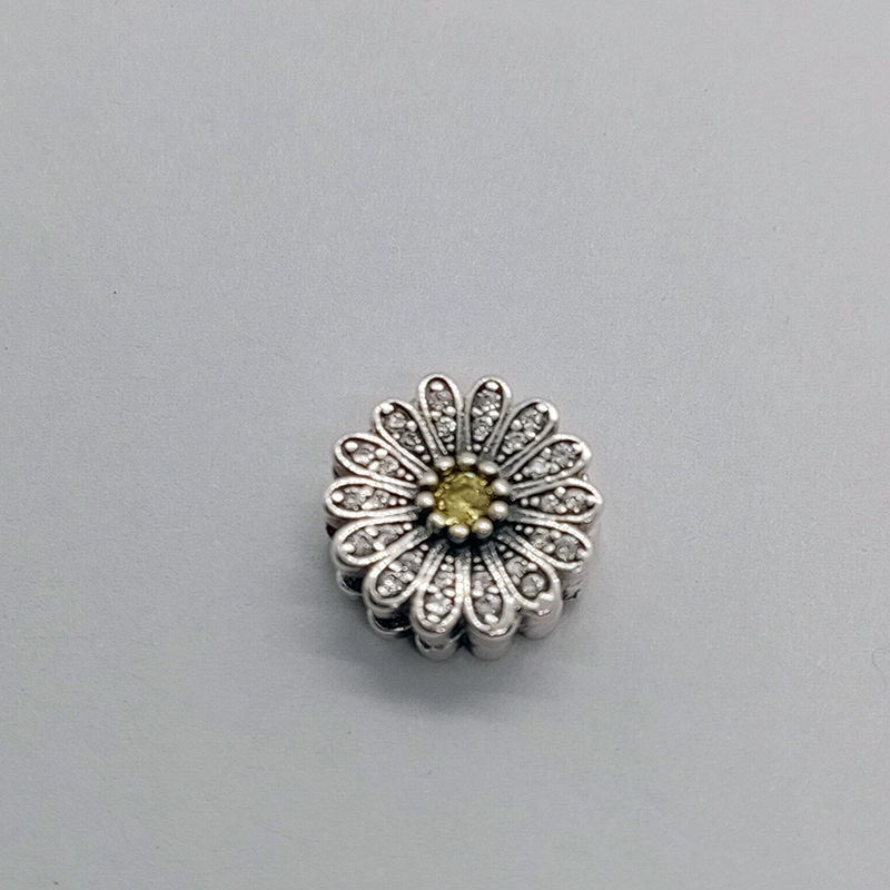 pandora reflexions sparkling daisy flower clip charm