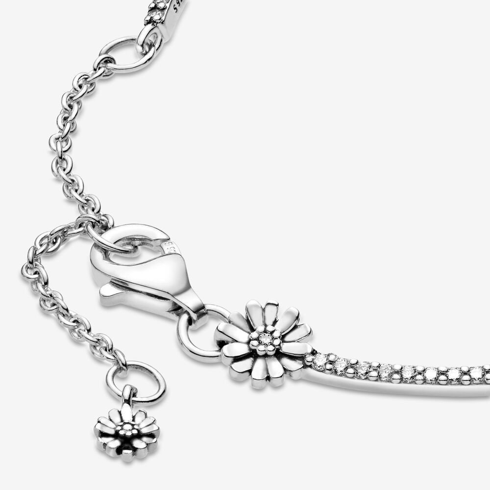 pandora sparkling daisy flower bracelet