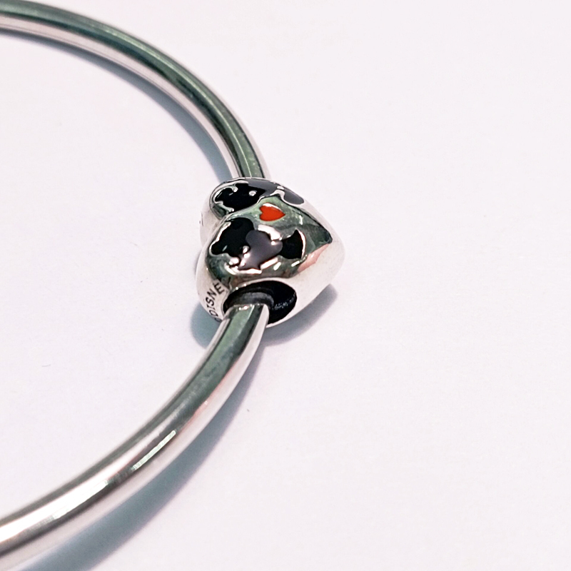 925 silver  minnie mickey mouse kiss kissing love believe in magic charm