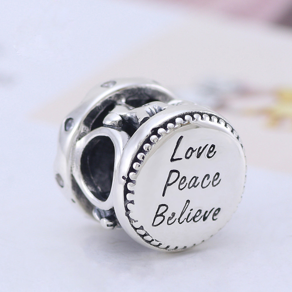 pandora chrisas carousel charm