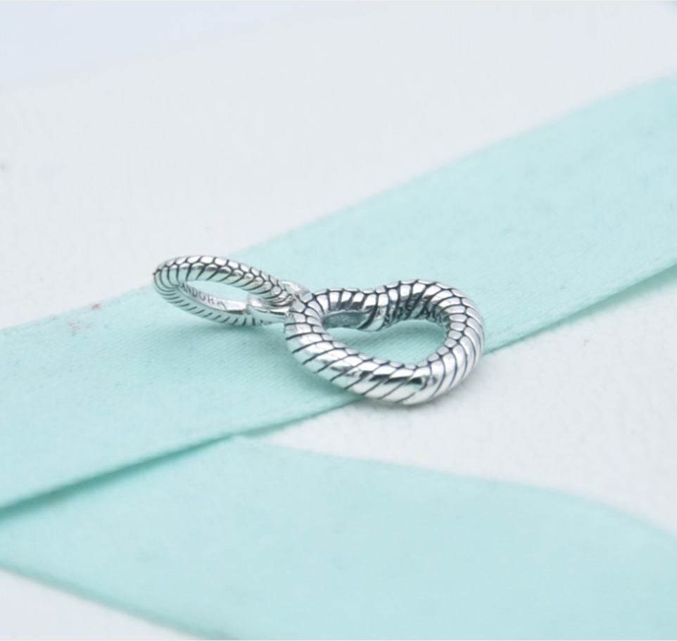 silver pandora snake chain pattern heart charm s925