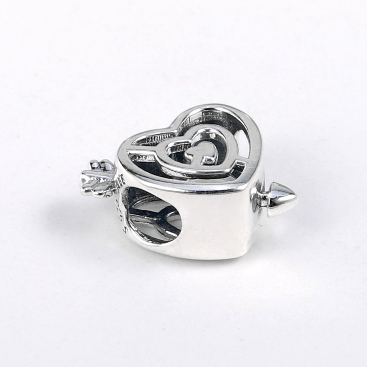 pandora openwork heart labyrinth & arrow charm