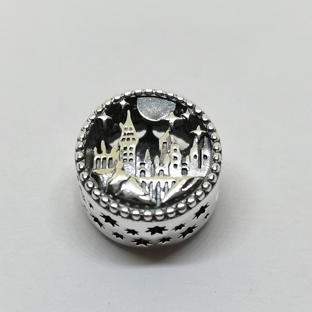 Pandora Hogwarts School of Witchcraft Charm