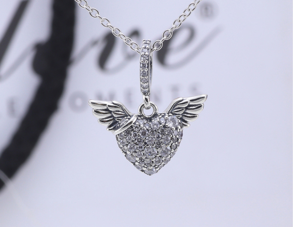 pandora silver necklace heart and angel wings