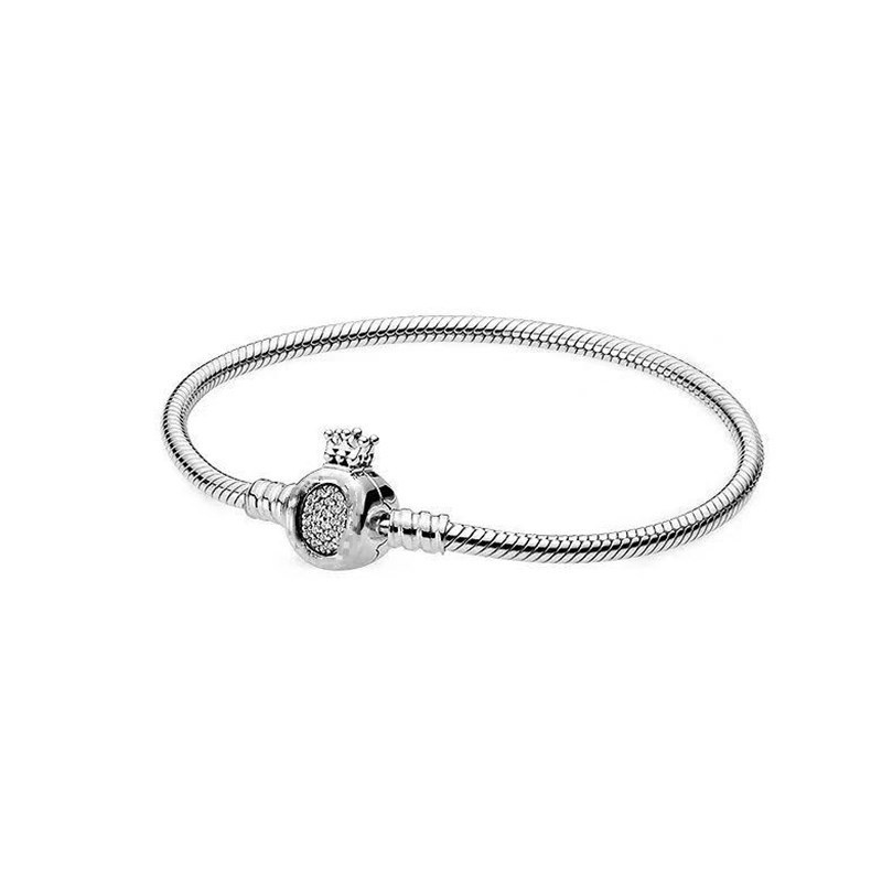 pandora   crown o clasp moments bracelet