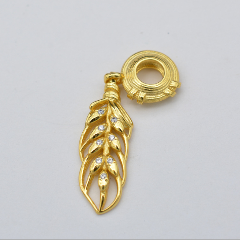 pandora gold shine wheat grain dangle charm