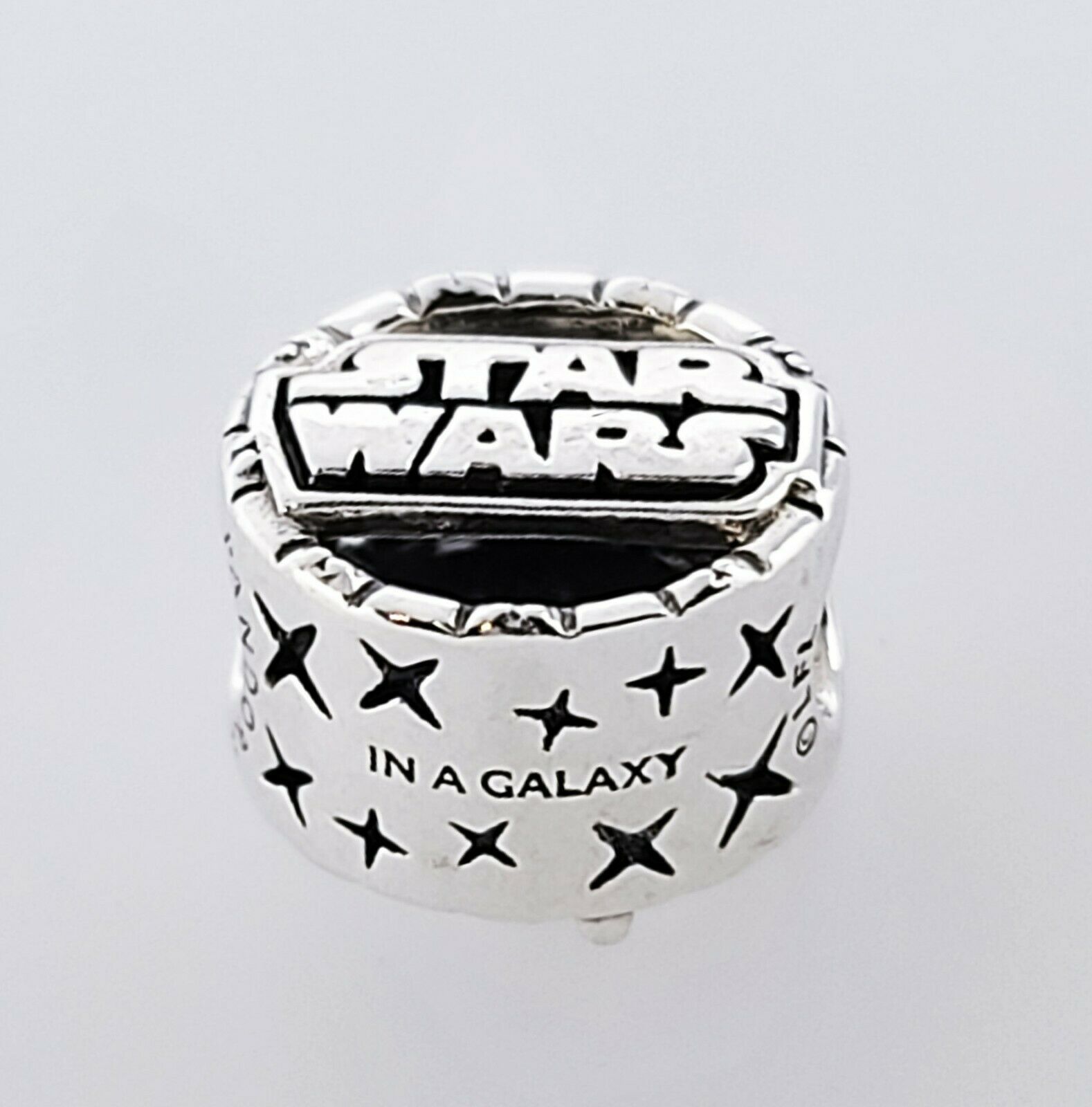 pandora c-3po and r2-d2 pendant charm