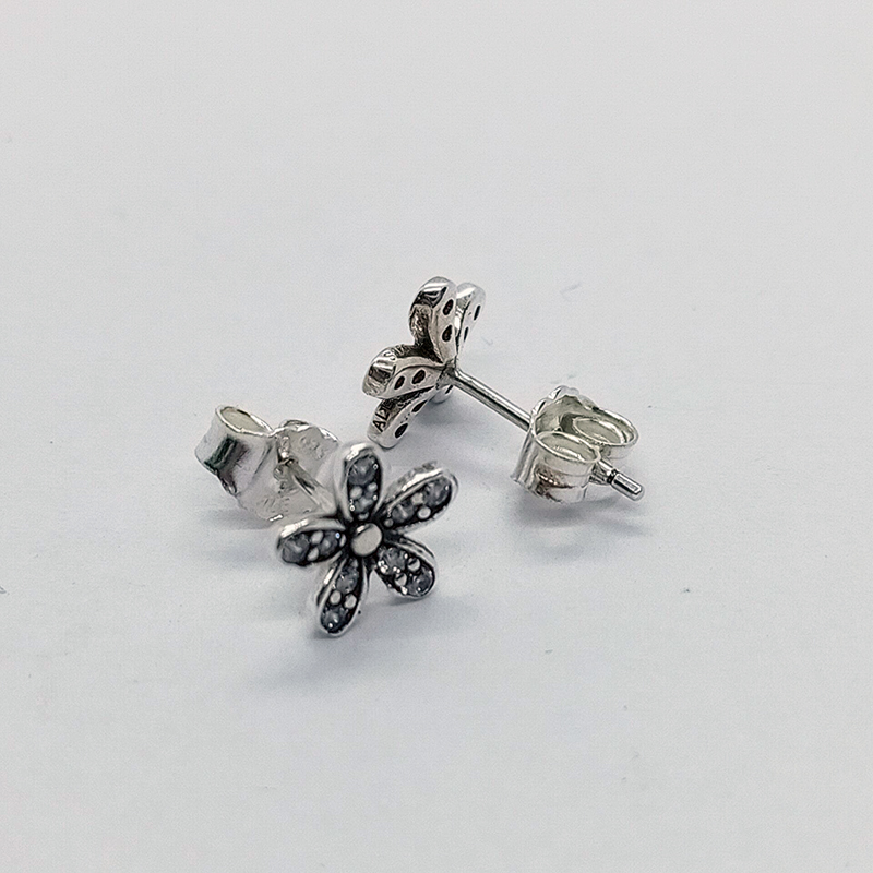 Pandora Dazzling Daisy Stud Earrings