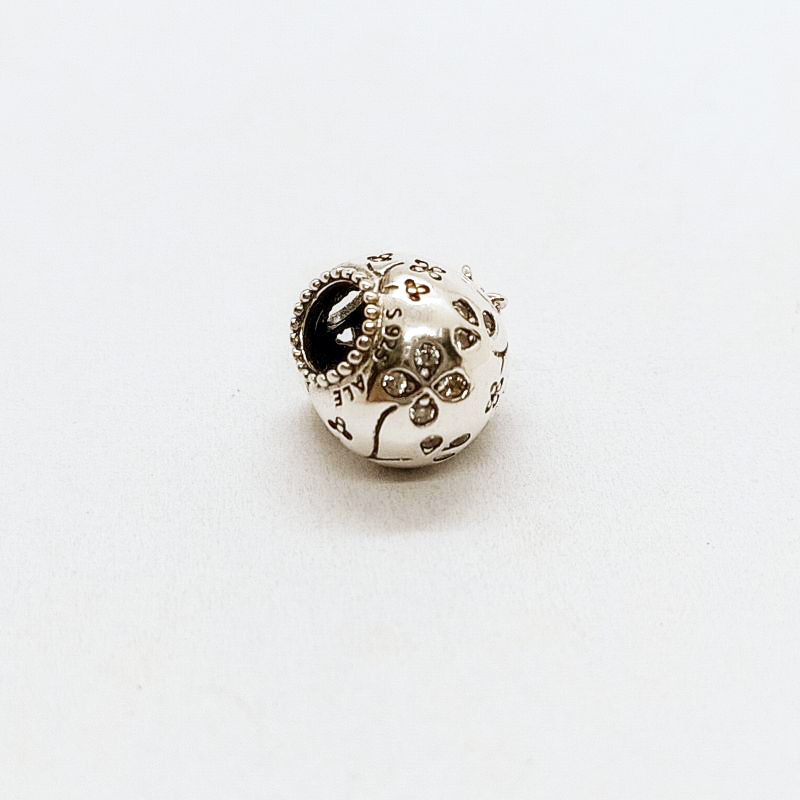 Pandora Sparkling Skull Charm ALE S925