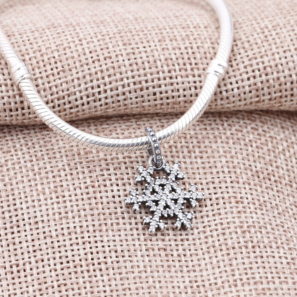 Pandora White Snowflake Pendant Charm Christmas Perfect