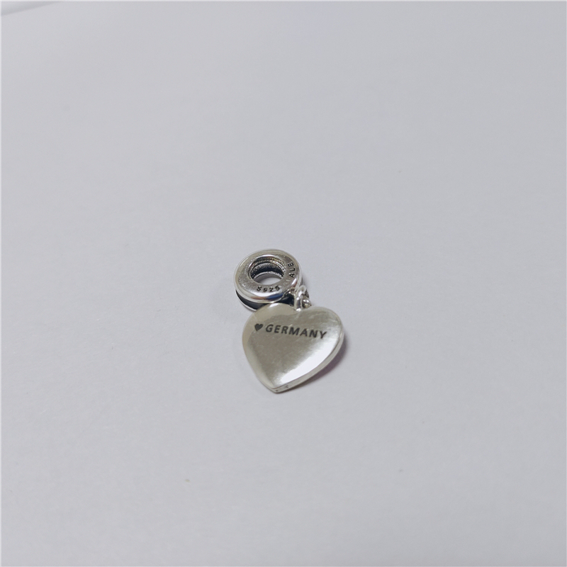 pandora, france heart flag pendant charm, paris, travel, trip New Zealand Spain Italy Germany Russia