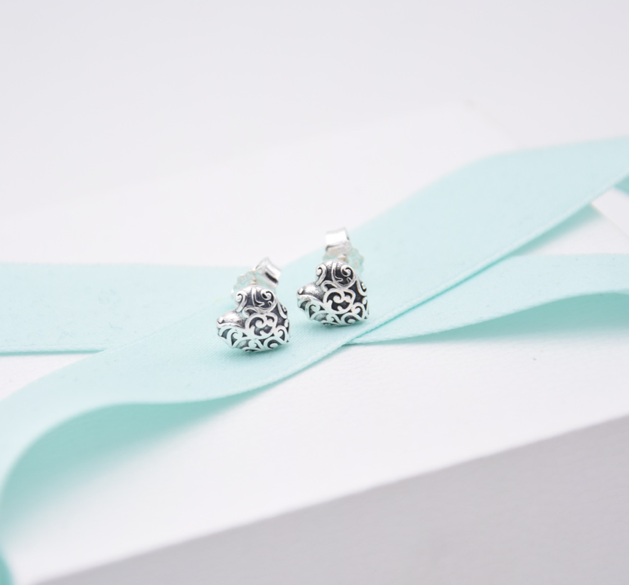 pandora women's stud earrings 925 sterling silver