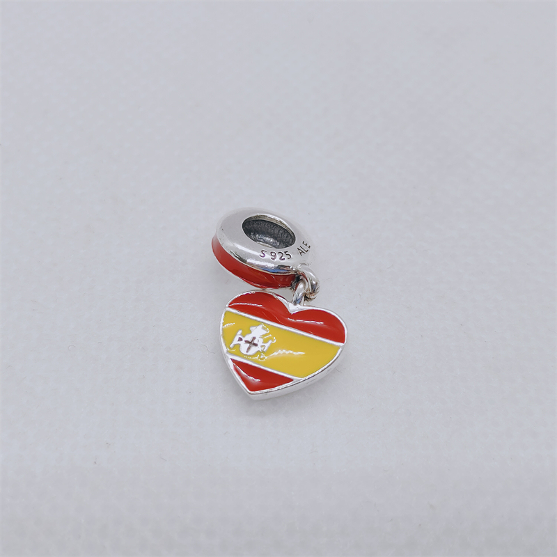 pandora, france heart flag pendant charm, paris, travel, trip New Zealand Spain Italy Germany Russia