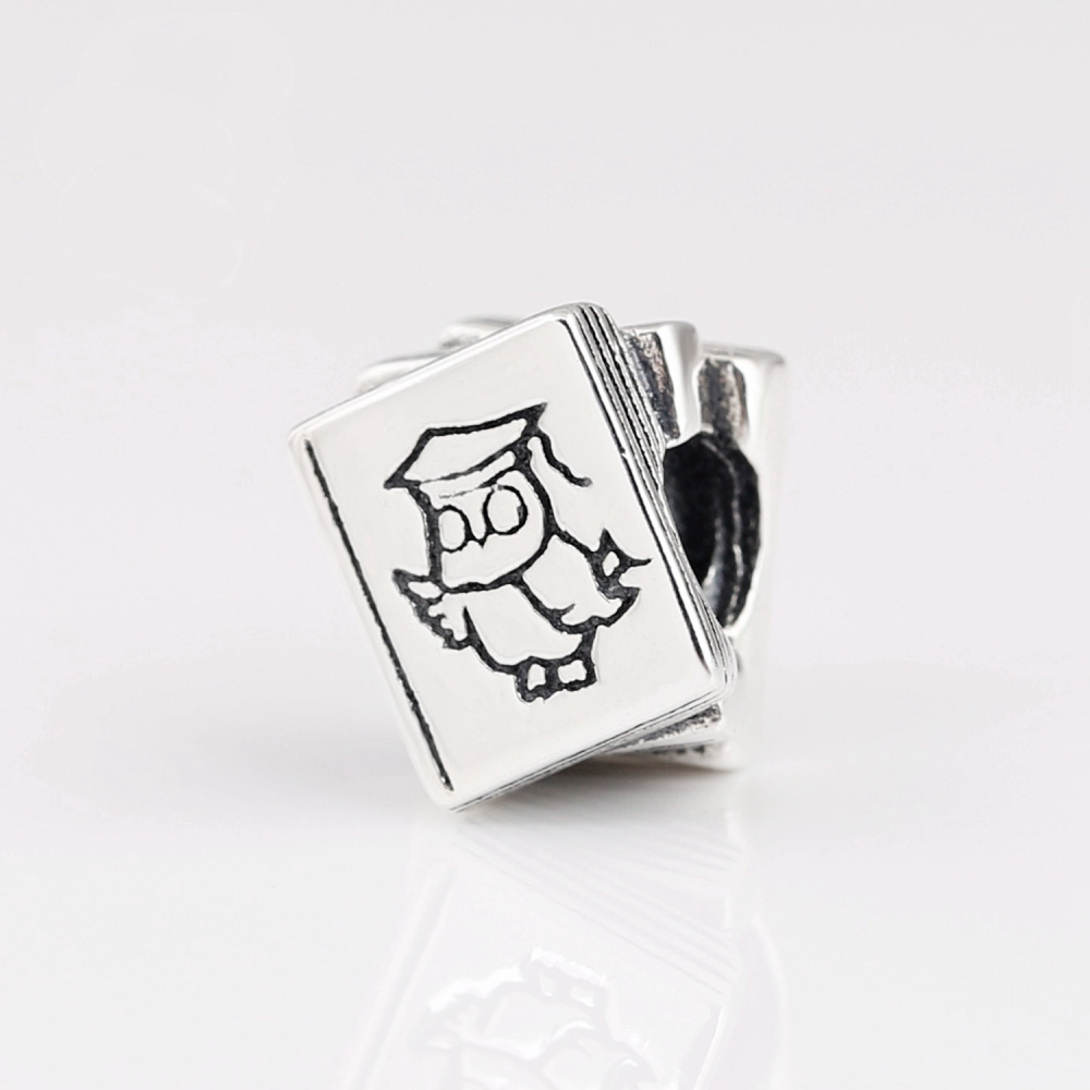 pandora sterling silver study books bead