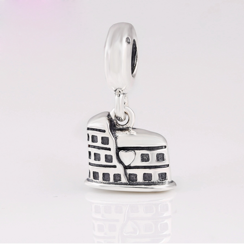 pandora rome colosseum pendant bracelet charm