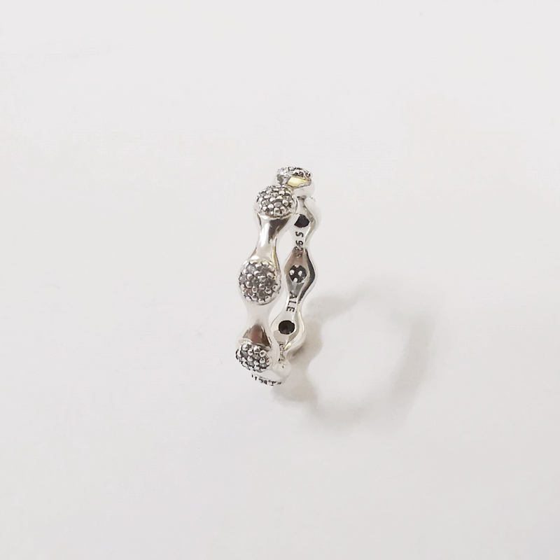 PANDORA Sparkling Pavé Modern Love Pod Ring SILVER