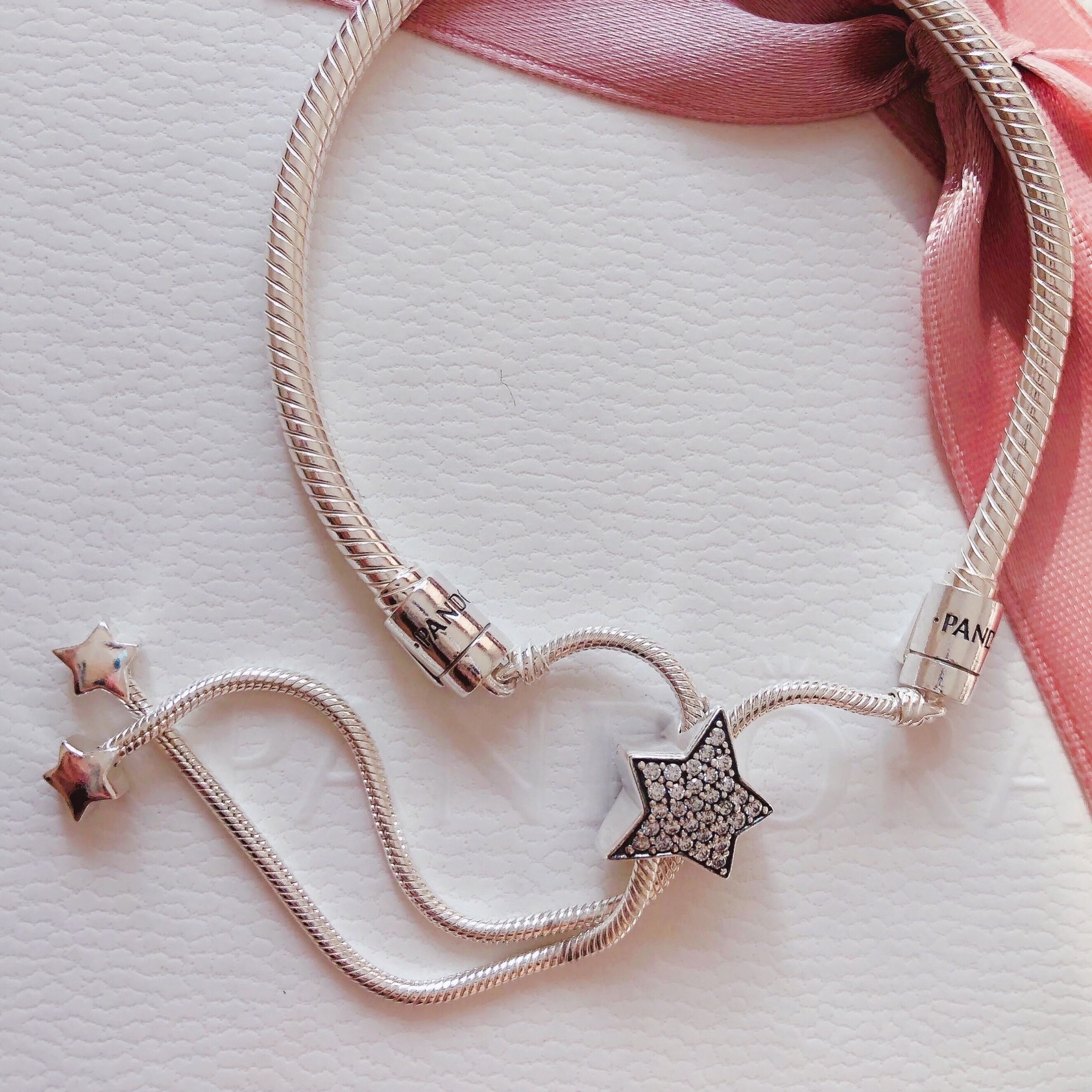 pandora moments pavé star & snake chain sliding bracelet