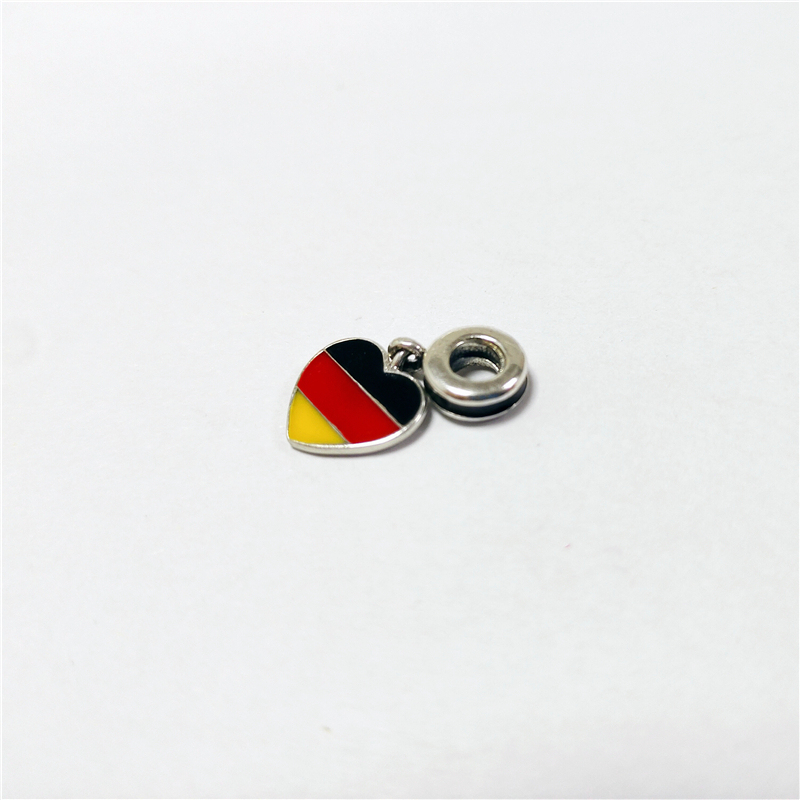 pandora, france heart flag pendant charm, paris, travel, trip New Zealand Spain Italy Germany Russia