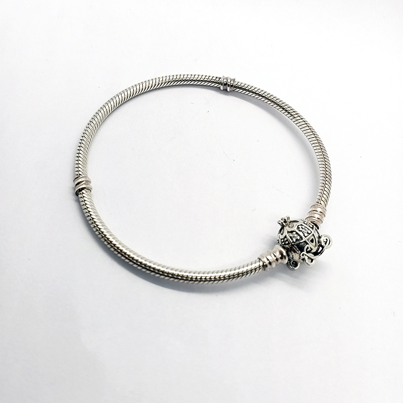2020 pandora cinderella pumpkin coach clasp bracelet