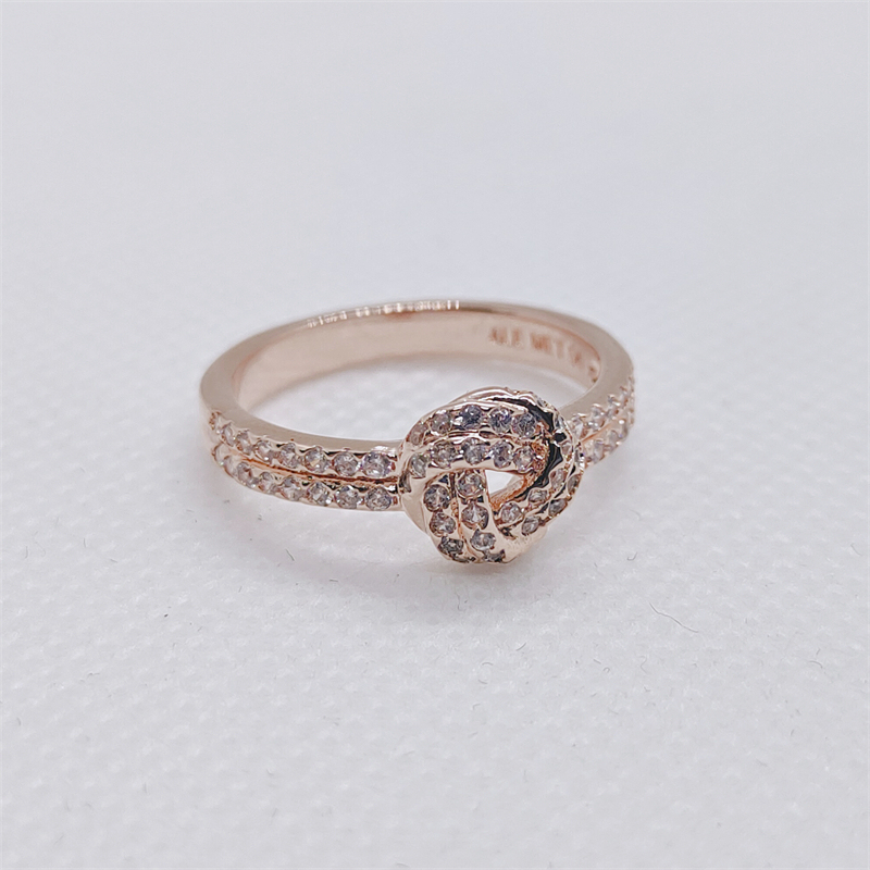 silver pandora shimmering knot ring