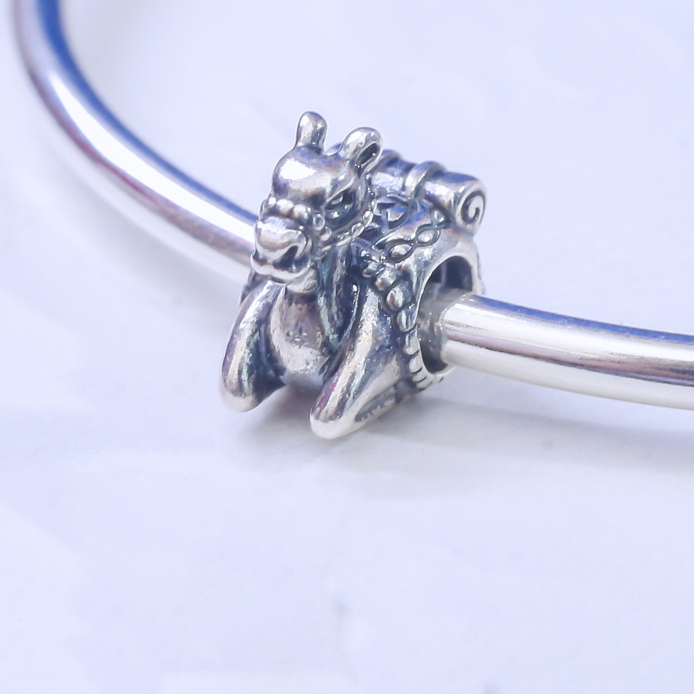 pandora streling silver desert camel charm
