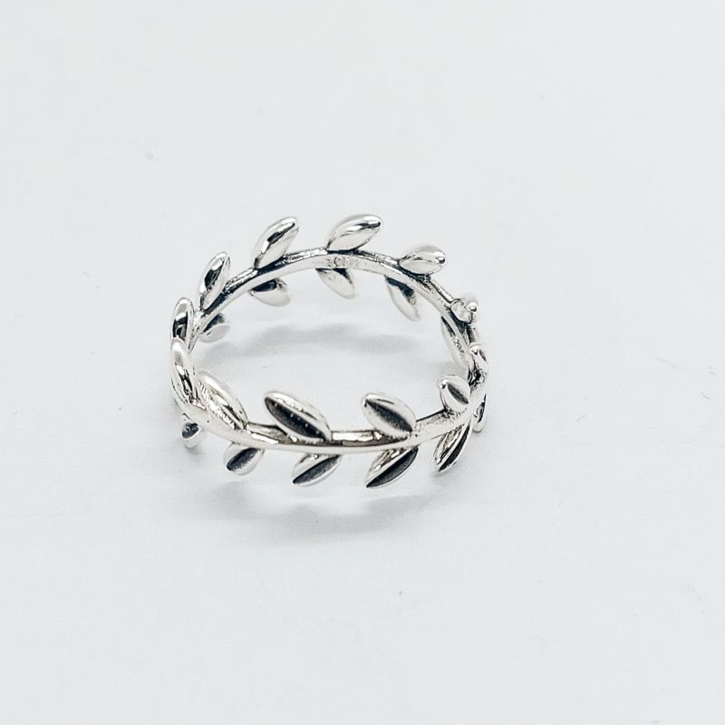 pandora 925 ale 190922 laurel wreath wide statement ring