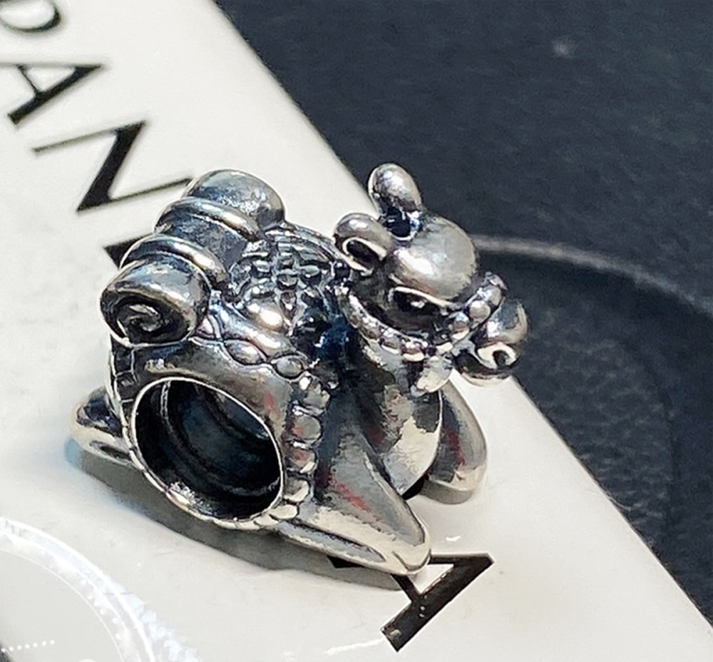 pandora streling silver desert camel charm