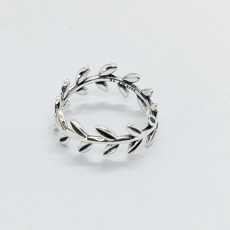 pandora 925 ale 190922 laurel wreath wide statement ring