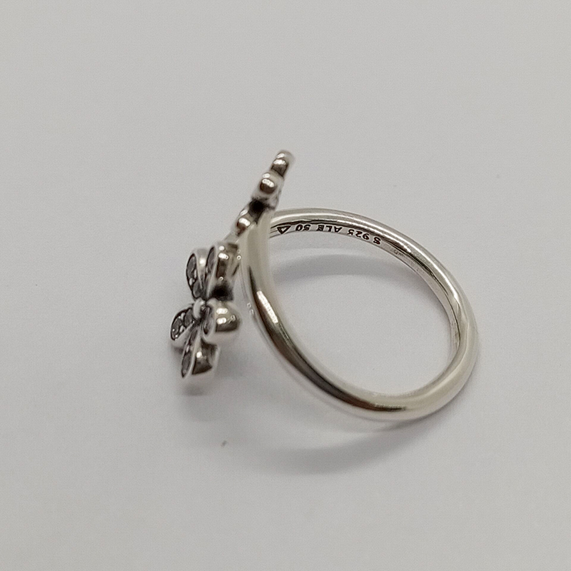 pandora silver dazzling daisies cz ring