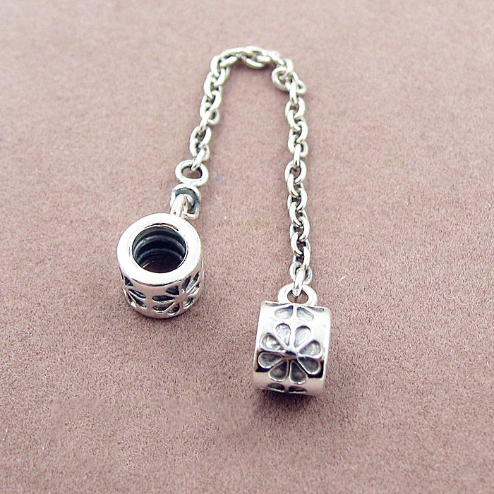 pandora daisy safety chain