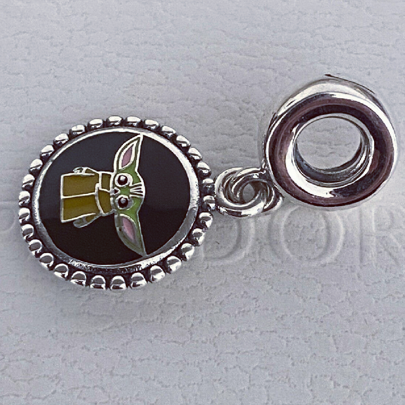 pandora disney star wars the mandalorian baby yoda the child charm dangle