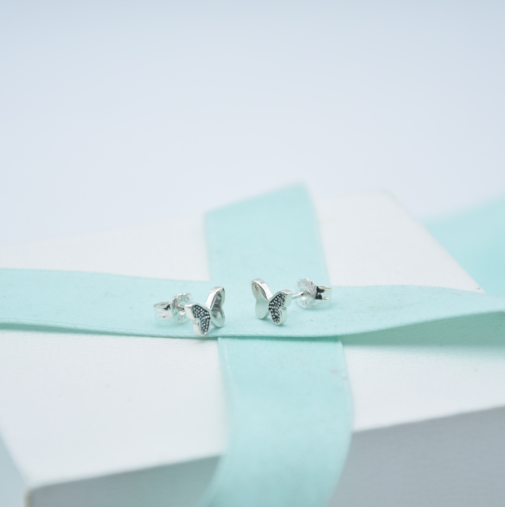 pandora silver zirconia butterfly studs earrings