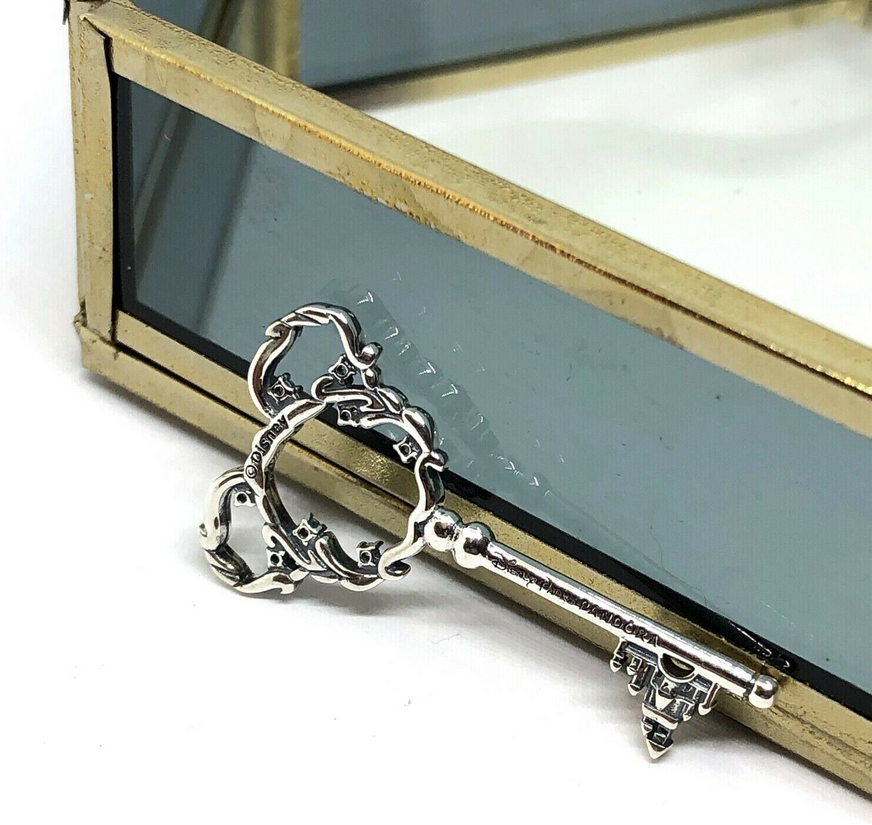 New Pandora Disney Parks Mickey Mouse Castle Key Pendant
