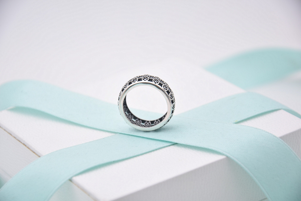 pandora intricate lattice cz ring