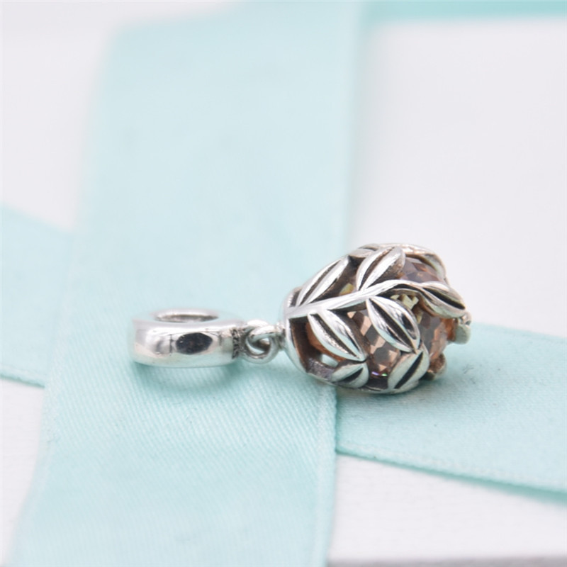 pandora faceted laurel leaves dangle charm