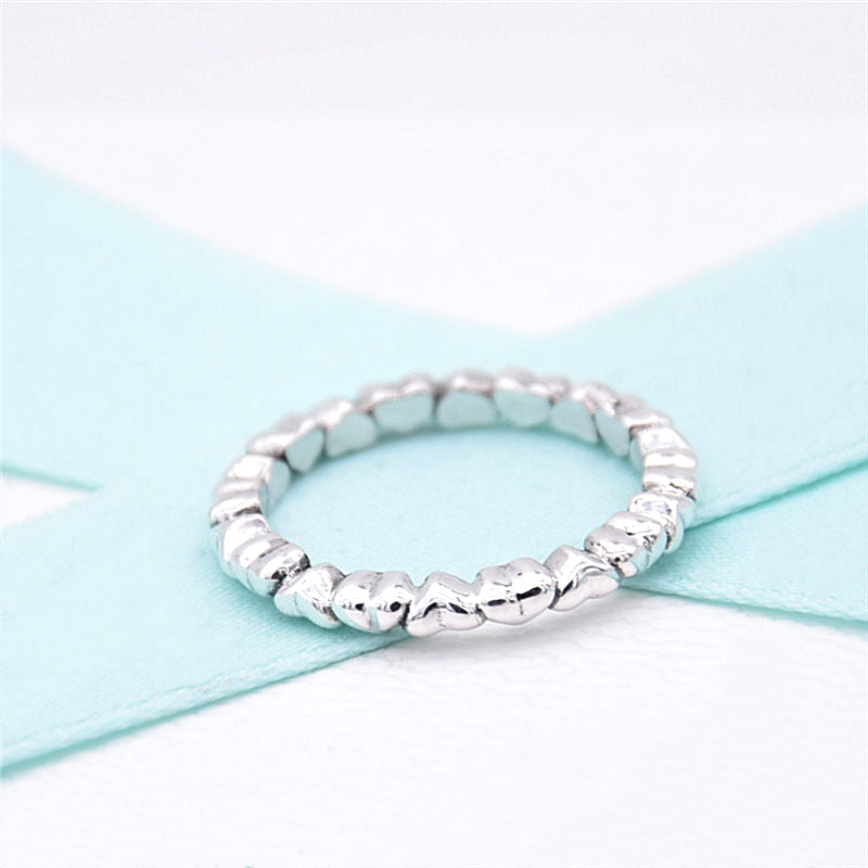pandora chain of hearts stackable ring ale s925