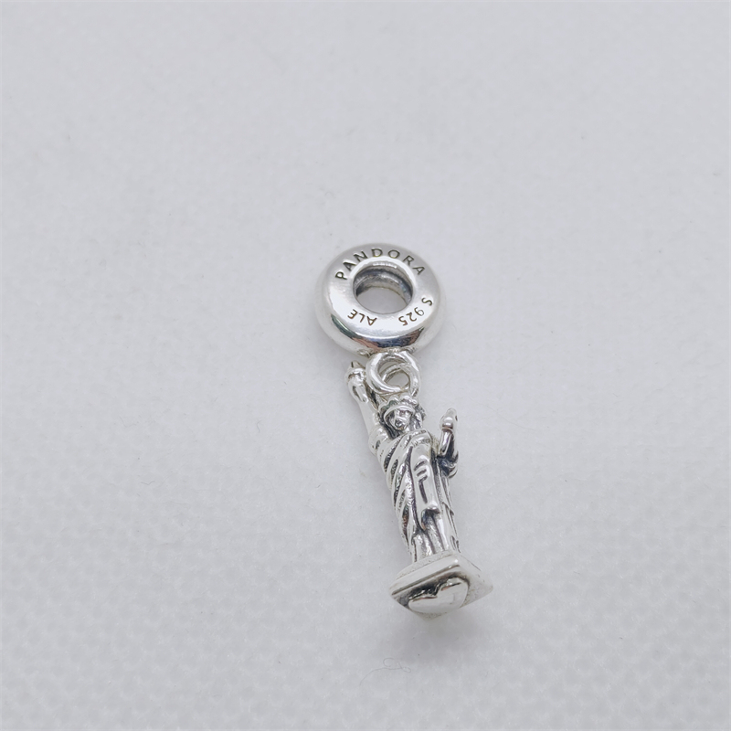 pandora  york statue of liberty charm